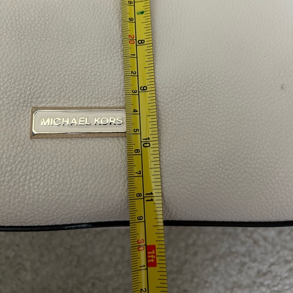 Michael Kors Lexington Large Pebbled Leather Shoulder Bag Light sand - Picture 5 of 12